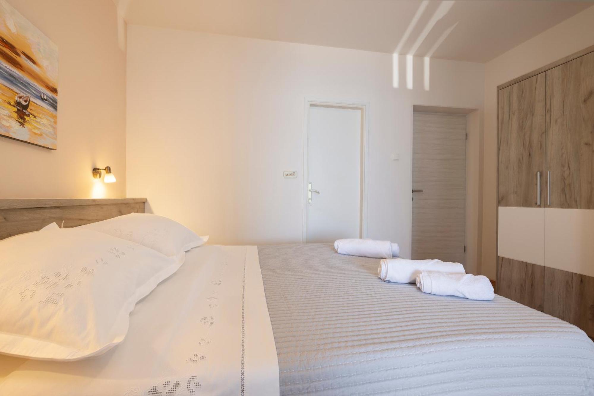 Apartmans Lale Brela Ngoại thất bức ảnh