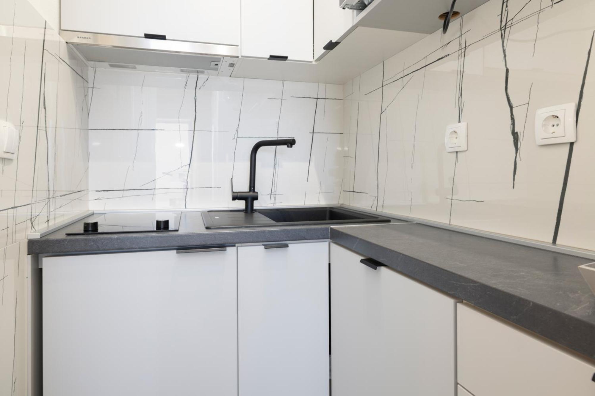 Apartmans Lale Brela Ngoại thất bức ảnh